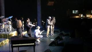 Postmodern Jukebox "I Know I'm Not the Only One"
