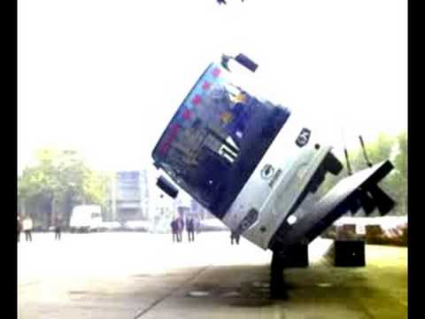 HIGER BUS TILT TESTING 海格(香港) 巴士 側翻測試