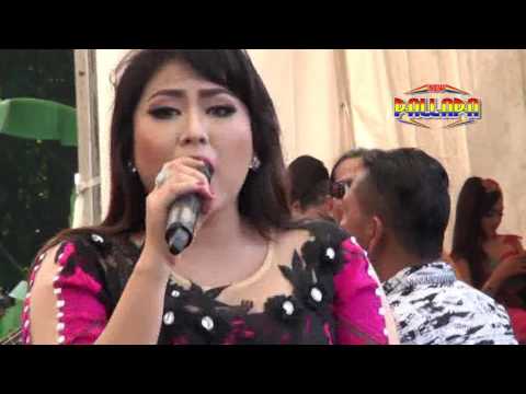 Aku Tak Butuh Cinta Voc.Wiwiek Sagita New Pallapa Live Tegal