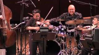 Four minutes of Regina Carter's "Reverse Thread"