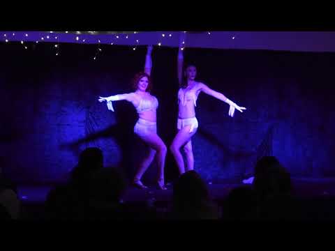 Boutique Burlesque Student Showcase, Classic Beauties
