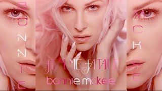 Bonnie McKee - Femme Fatale (Britney Spears Demo) [Femme Fatale Demo]