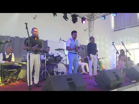 Ny Avo & José Hasina & Rijakely "Tsara ny Tompo"