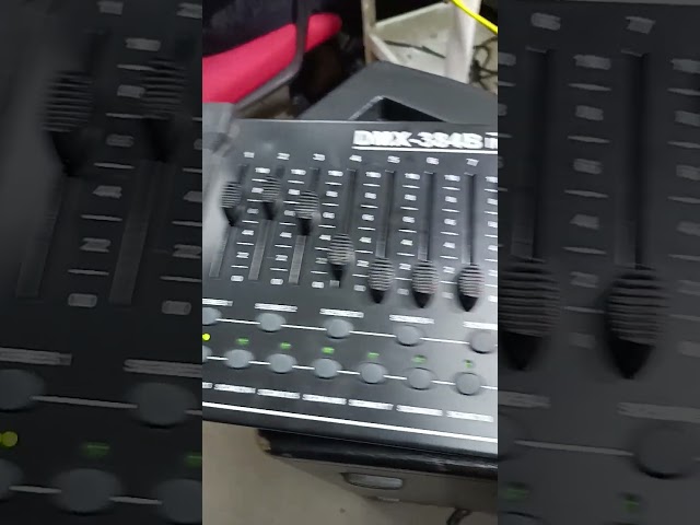 Vídeo relacionado con Audibax Control 384 - Controlador DMX de 384 Canales - Control de 24 Aparatos de 16 Canales DMX - Activación de Escenas por Sonido, Manual o Automático - Programación de Chases y Secuencias en Faders