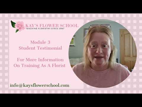 Noreen  completed  Module  3 at Kays Flower School