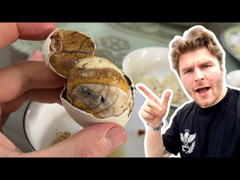 ICH ESSE HALB AUSGEBRÜTETE EIER - BALUT in Vietnam