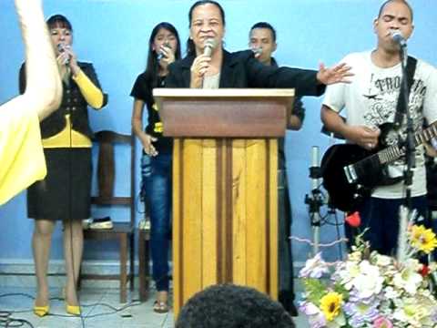 Quadrangular Vera Cruz....B.H...M.G...22 06 2011   louvor