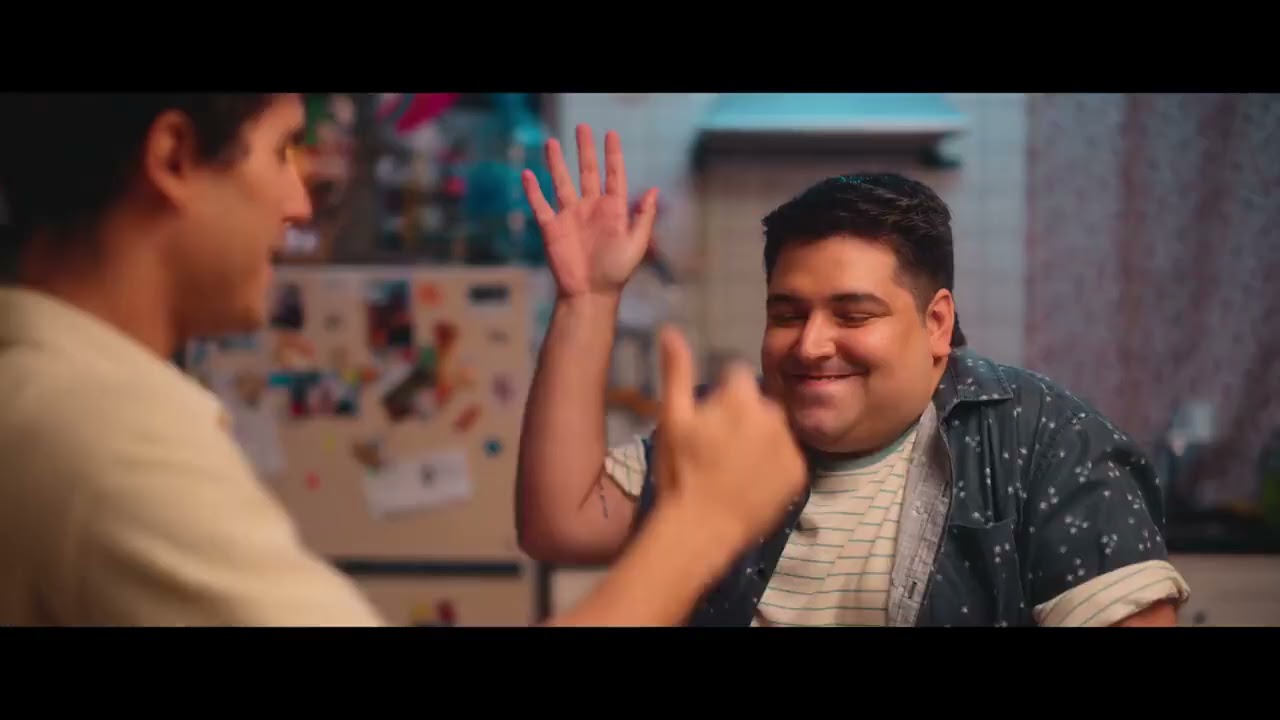 Miniature de la vidéo Par-delà l'univers (2022) |BANDE ANNONCE VF| Netflix du film Par-delà l'univers