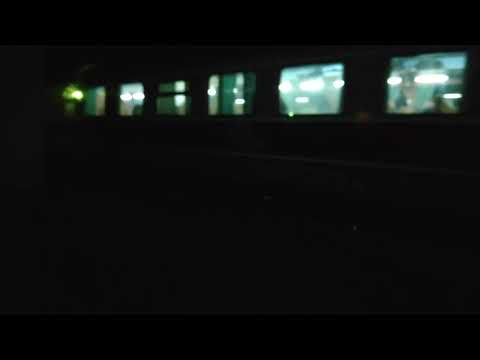 Tren IR Night 1654 soseste cu intarziere de 11 minute in Gara Ploiesti Sud