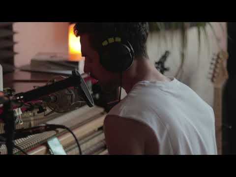 TOLO4NYI - Місто (live)