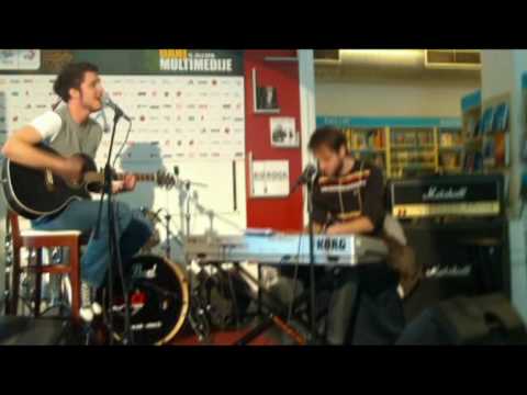 Filip Dizdar & Frane Brajkovic - Valerie (live)