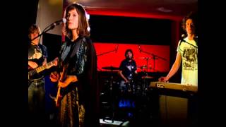 Cate Le Bon - Disappear