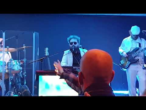 ELO Encounter at Boom Boom Club, Sutton United FC playing Mr Blue Sky #eloencountermrbluesky