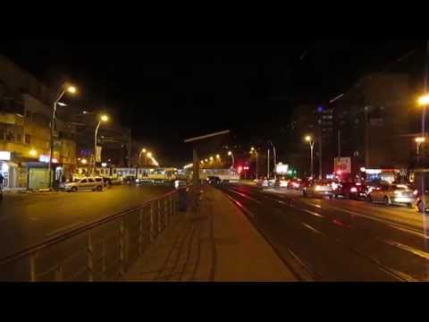 Tramvaiul V3A-2S-93 #036 intrand in statia BD Ferdinand pe linia 46