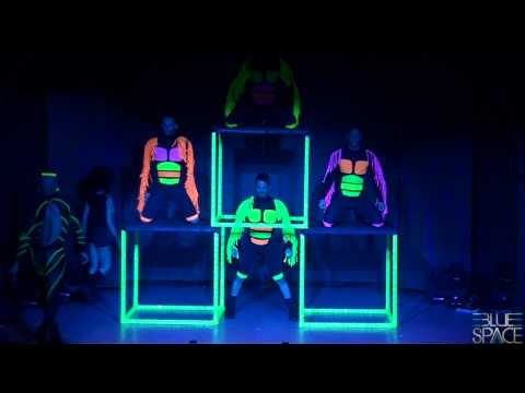 Blue Space Oficial - Danny Cowlt e Ballet - 01/06/2014