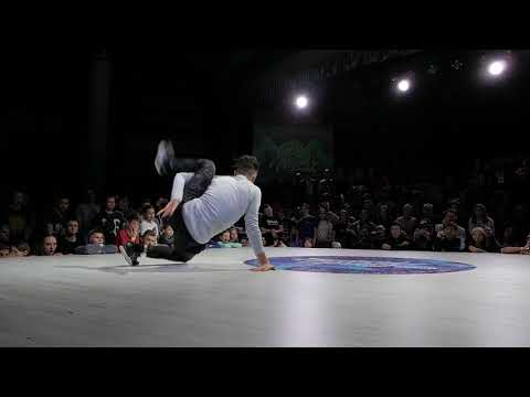 DAMIR vs GUN - TRICKS 1x1 - FINAL - COMBONATION X - KAZAN - 29.04.18 - #powertricks #combonation