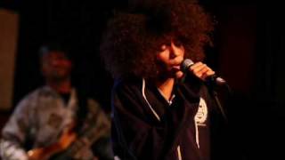 Nneka  LIve The Uncomfortable Truth  at Vinyl Atlanta 020910 F22studio