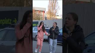 Download lagu MAMA PAPA.🤣🤣🤣 #ytshorts #comedyvideos #prank mp3