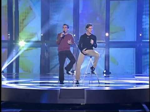 operacion triunfo 1 david bisbal y naim adoro