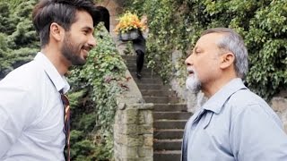 Shahid Kapoor Gets Sentimental Over Working With Father Pankaj Kapur