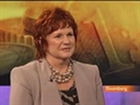 Bowles Says New ECB Head Must Be `Best Person For Job'