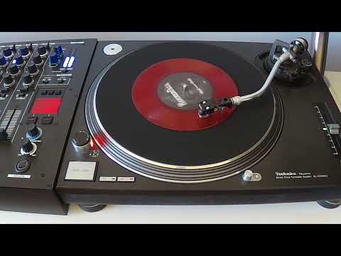 HAMMERFALL - Head Over Heels (Backing Vocals –Kai Hansen  Lead Vocals – Udo Dirkschneider) 7" Vinyl