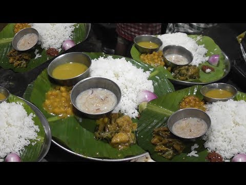 Roti Chana Tarka Rice Fish Chicken Vegetables Sweet Huge Arrangements in Rimpa Hotel Vellore Part 2 Video