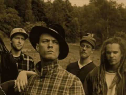 Liljan Loisto - Evakon laulu (Puppa J)