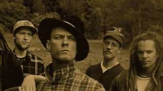 Liljan Loisto - Evakon laulu (Puppa J)