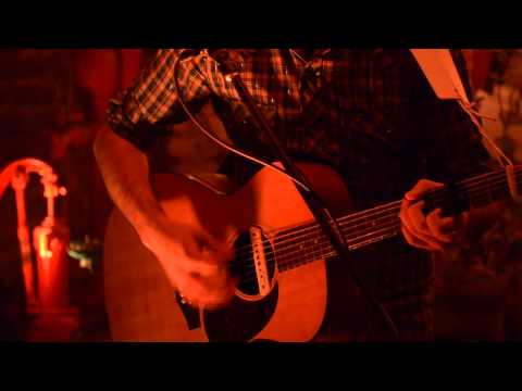 AUSTRAL MATIAS CENA BAR BAJO LLAVE