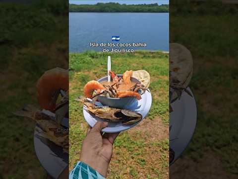 Isla de los cocos en la Bahia de Jiquilisco Usulutan #ElSalvador #choteando503