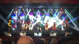 Hande Yener - Emrine Amade (24.02.2018 MOİ Sahne Konseri)