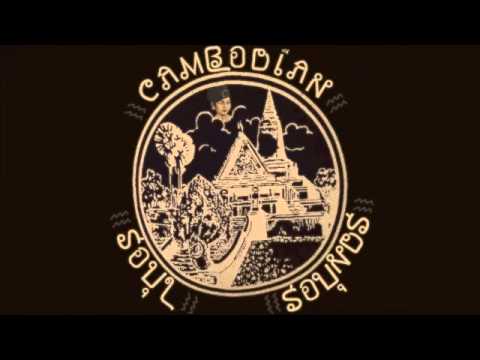 Korng phnao & Pan Ron - Pnhaeu Samnieng (Beatles Cover)