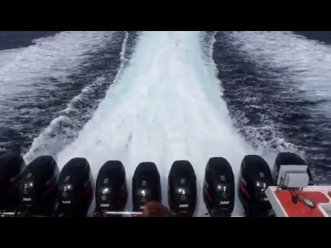 9x300HP Amazing view speed boat Gili Islands Bali Volcano