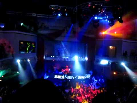 Sidney Samson: Dada Life - "Happy Violence"