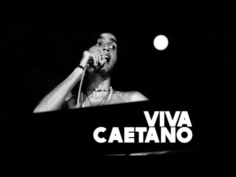 Artistas homenageiam os 50 anos de carreira de Caetano Veloso