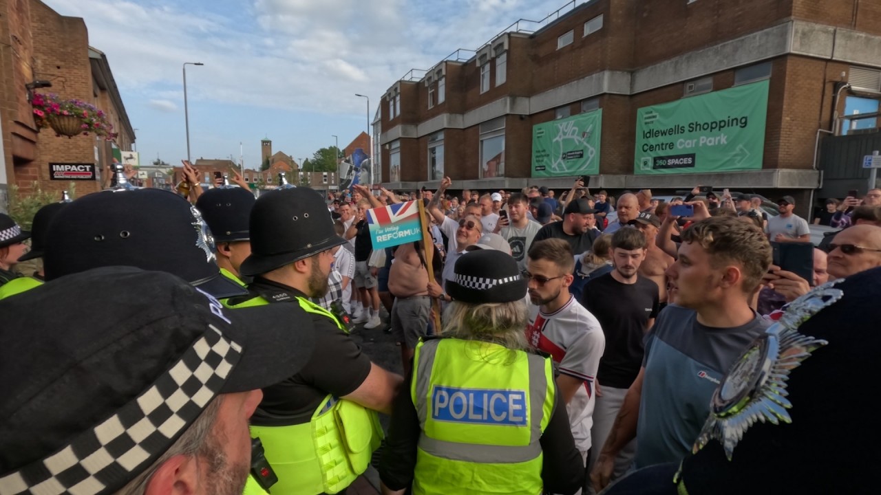 Sutton in Ashfield Erupts over Migrant Protest