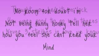 Friend Zone - Danielle Bradbery (lyrics)