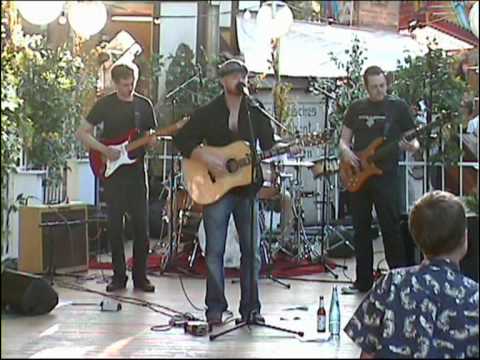 Gordon Reeves & Band - Live