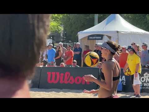 ERIC CAM sees Sarah Pavan Geena Urango Betsi Flint Julia Scoles in Chicago @ Oak Street public beach