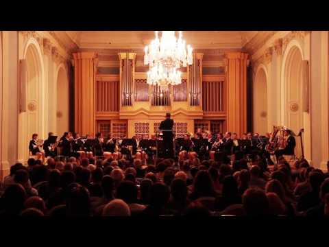 05 New Baroque Suite (Ted Huggens)
