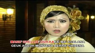 Download lagu Yessy Urnia Feat. Buarto - Geludhuk Tade' Ojenna | Dangdut ( Music Video) mp3 Download lagu Yessy Urnia Feat. Buarto - Geludhuk Tade' Ojenna | Dangdut ( Music Video) mp3