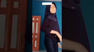 Download lagu goyang jilbab bocil smp mp3