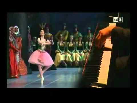 Raymonda Ballet - Act 3