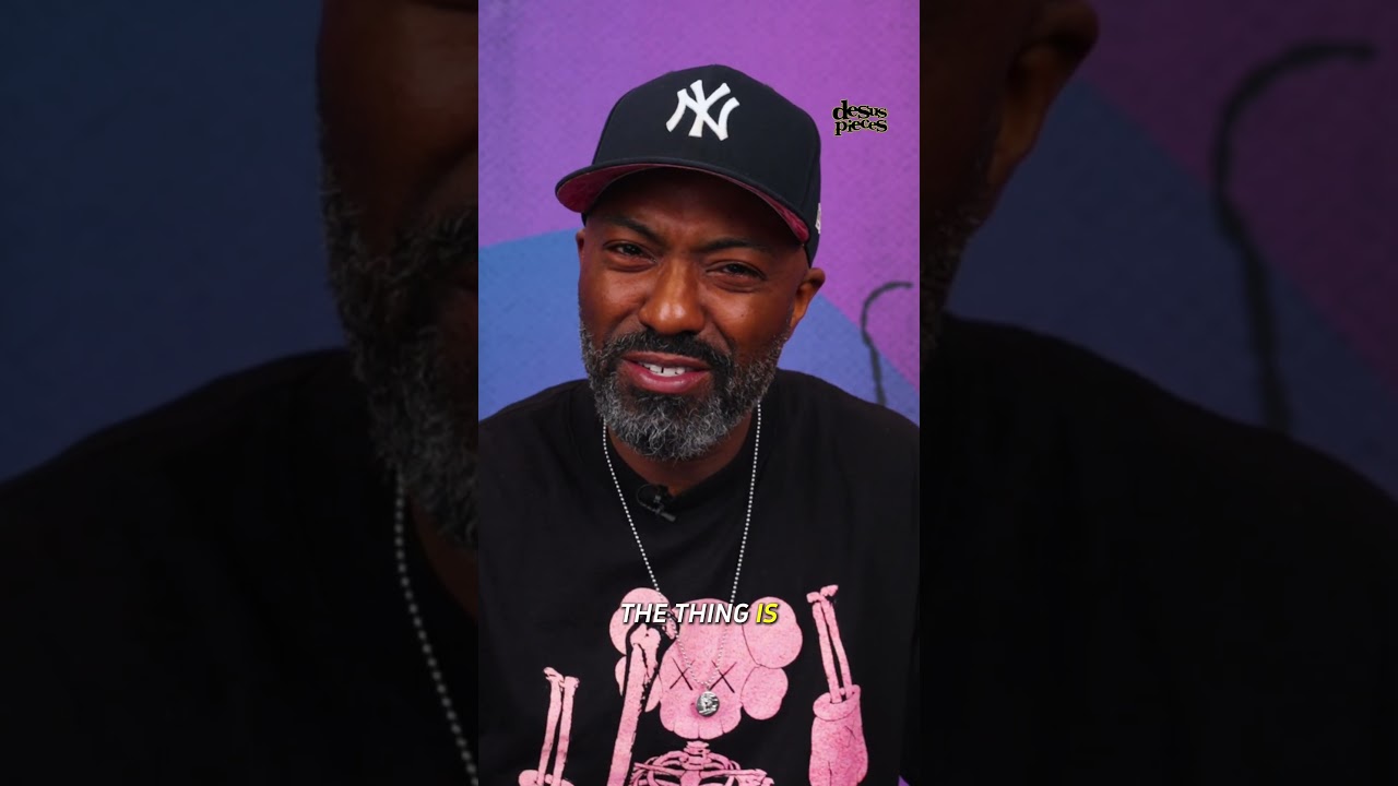 The girls are fighting: Alex vs. Alix