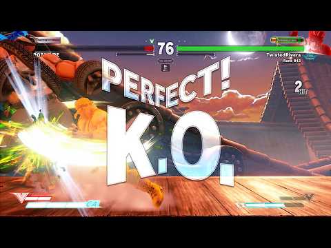 Big Hunk gets a beating from Hot Blonde