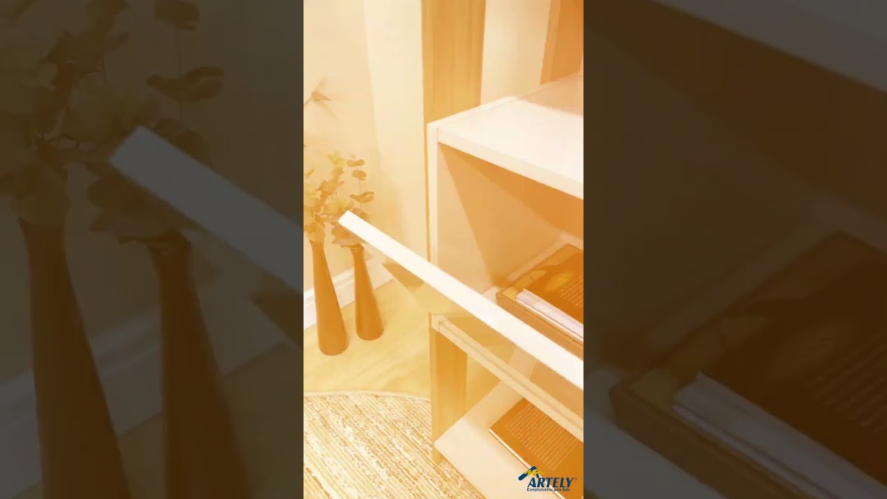 Thumbnail do vídeo - Estante Match - Off White C / Carvalho