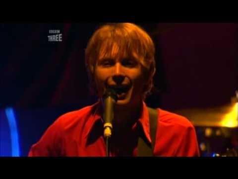 Franz Ferdinand - Eleanor Put Your Boots On(Live Reading 2006)