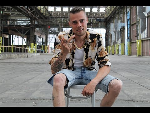 Mc Shout - Niemand Nodig (ft. MikeZ)