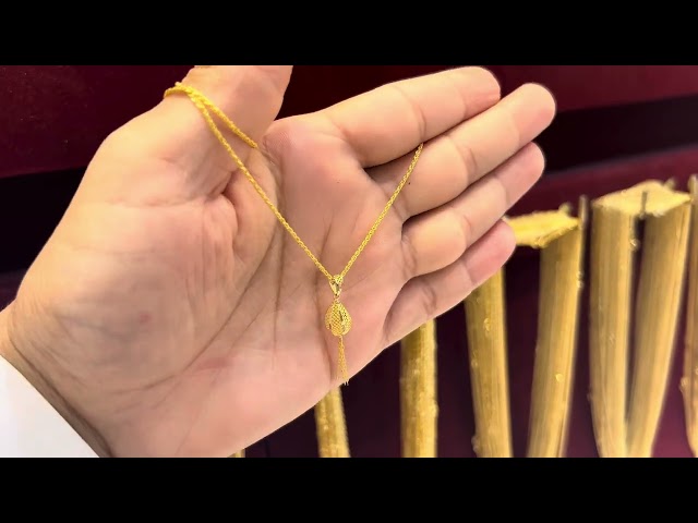 عقد ذهب عيار 21